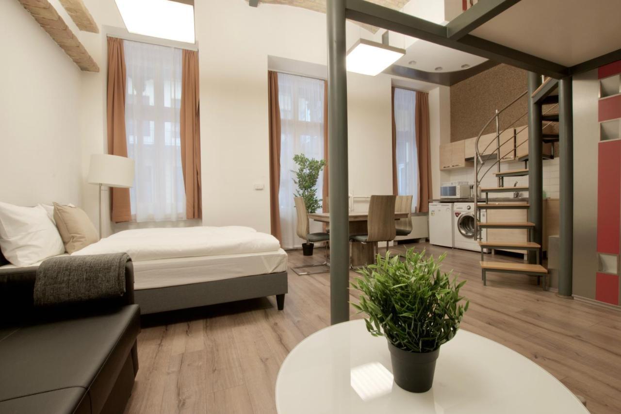 St. King 1 By Hi5 Apartments Budapest Ngoại thất bức ảnh