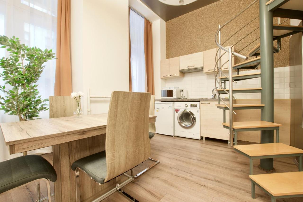 St. King 1 By Hi5 Apartments Budapest Ngoại thất bức ảnh