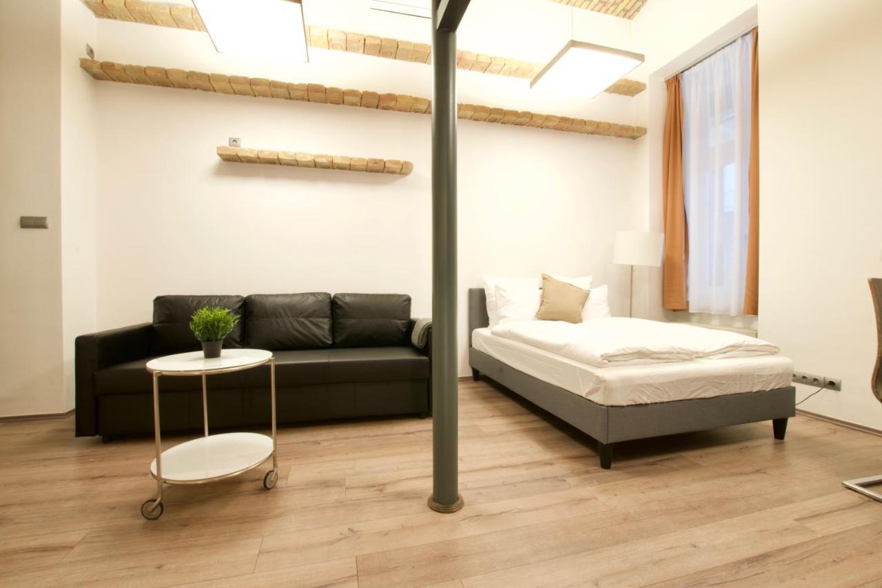 St. King 1 By Hi5 Apartments Budapest Ngoại thất bức ảnh