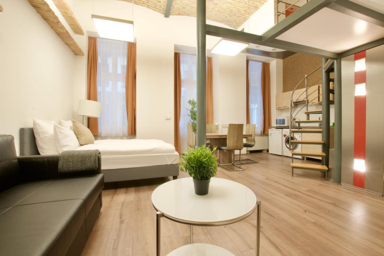 St. King 1 By Hi5 Apartments Budapest Ngoại thất bức ảnh
