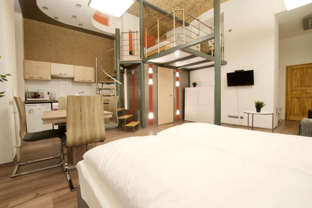 St. King 1 By Hi5 Apartments Budapest Ngoại thất bức ảnh